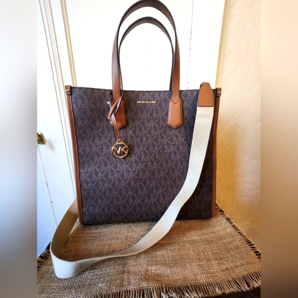 MICHAEL Michael Kors Handbags - NWT $398 MICHAEL KORS MAPLE LUGGAGE LG NS TOTE